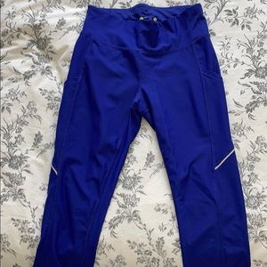Blue Capri Leggings w/ side pockets